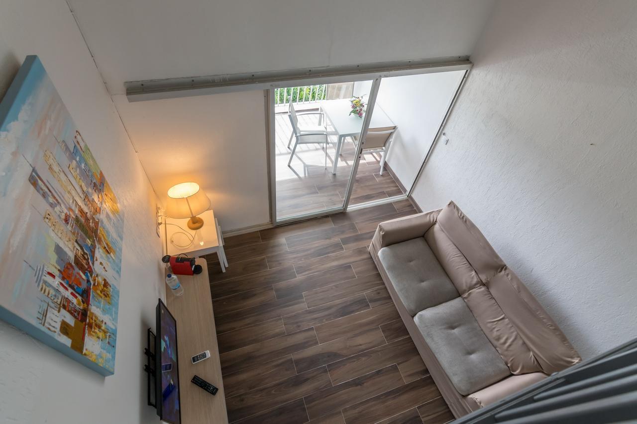 Superbe Studio En Duplex, Vue Sur Mer Et Piscine Apartment Le Gosier  Luaran gambar