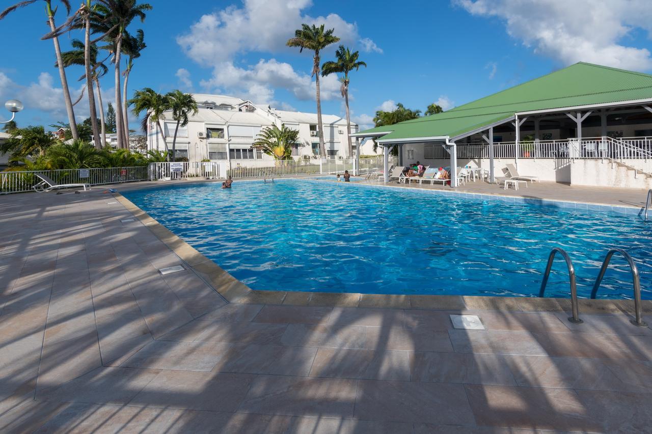 Superbe Studio En Duplex, Vue Sur Mer Et Piscine Apartment Le Gosier  Luaran gambar