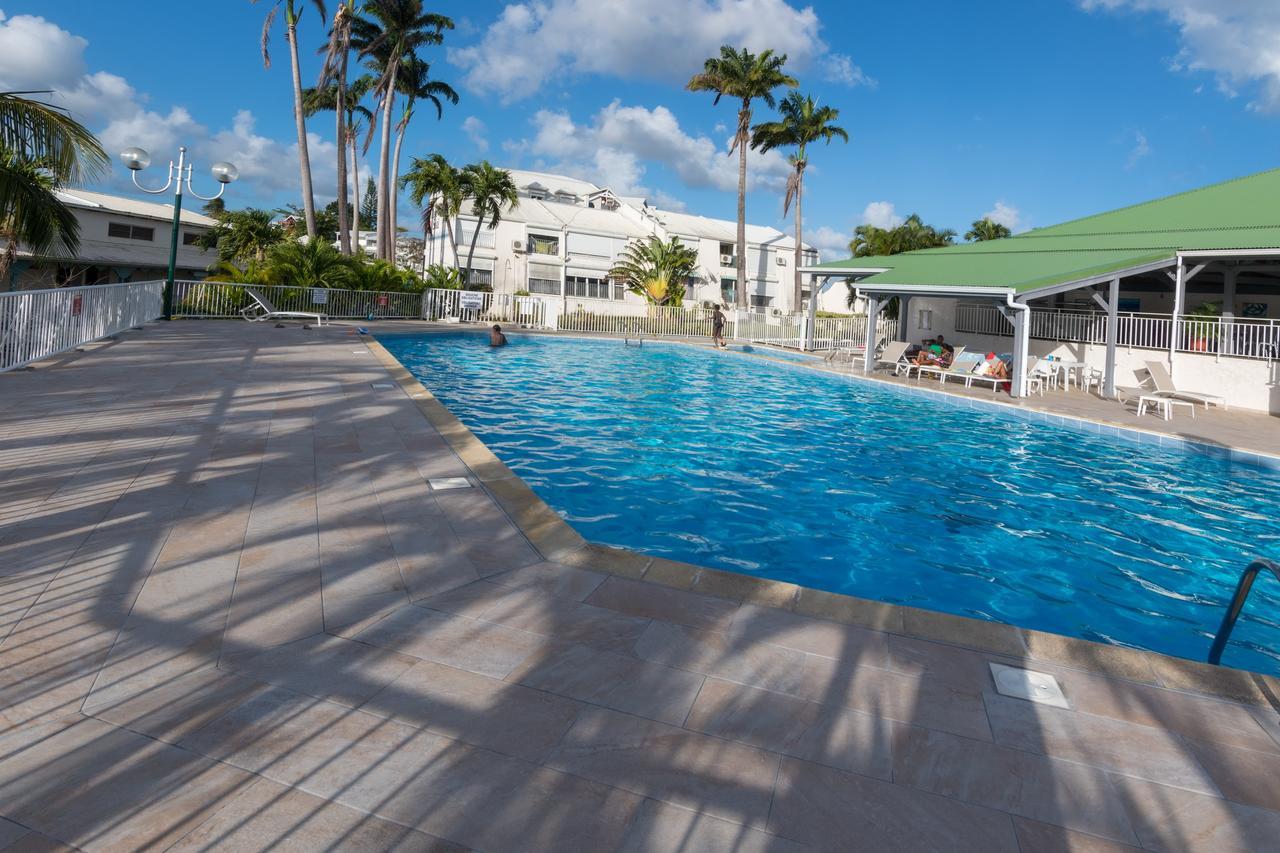 Superbe Studio En Duplex, Vue Sur Mer Et Piscine Apartment Le Gosier  Luaran gambar