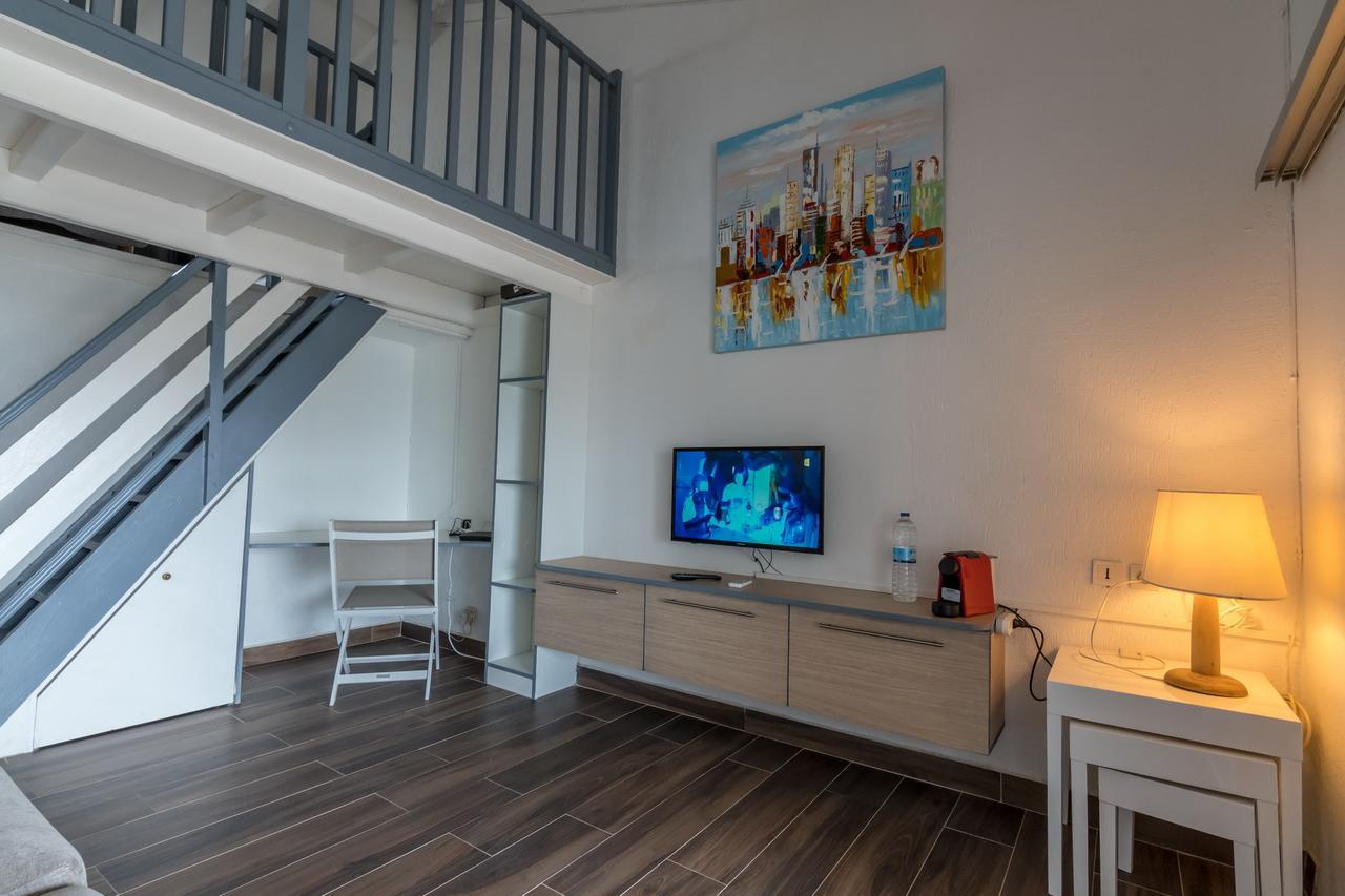 Superbe Studio En Duplex, Vue Sur Mer Et Piscine Apartment Le Gosier  Luaran gambar
